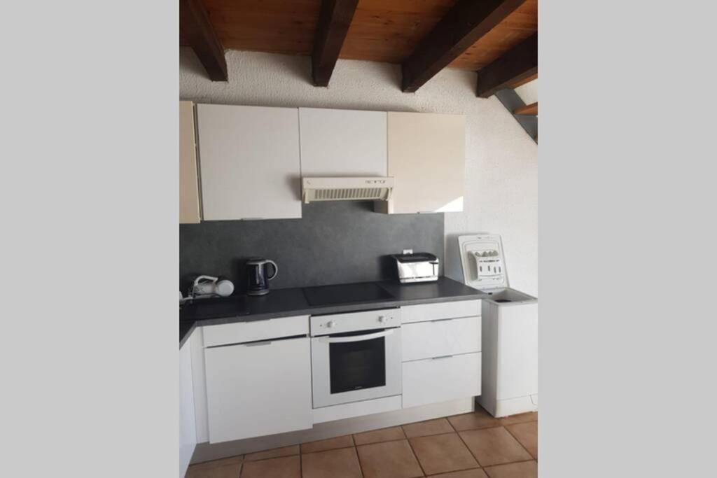 Appartement Meuble A Villeneuve Les Maguelone Ngoại thất bức ảnh